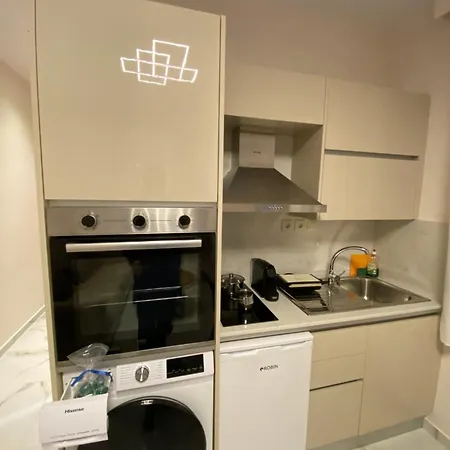 Andry's Living 2 By 8essentially * Lefkáda